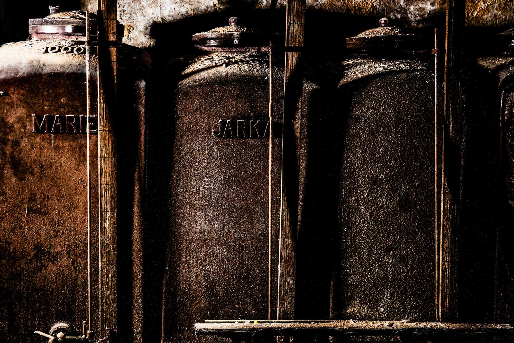 lihovar-history-industrial-tanks-detail