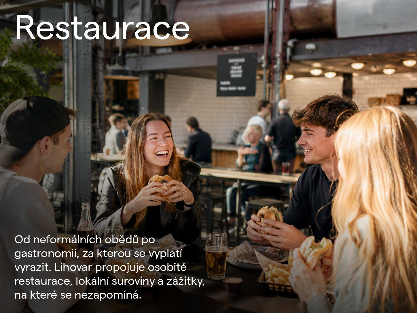 lihovar-restaurant-friends-shared-meal-cz